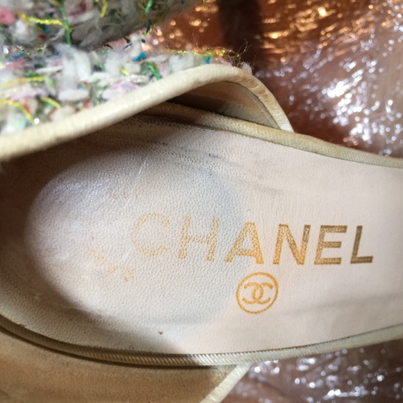 CHANEL TWEED SIZE 39 US 9 FABRIC PUMPS SHOES/HEELS ITALY MULTI-COLOR CLOSED SHOE - Picture 3 of 9